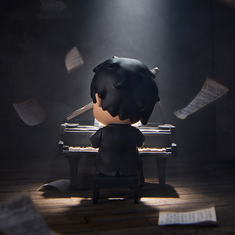 Hirono The Pianist Figure - Tiny Boxes