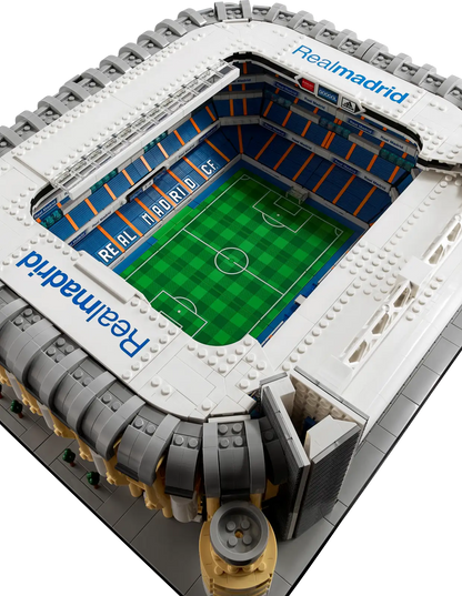 LEGO Creator Real Madrid - Santiago Bernabeu Stadium Set 10299