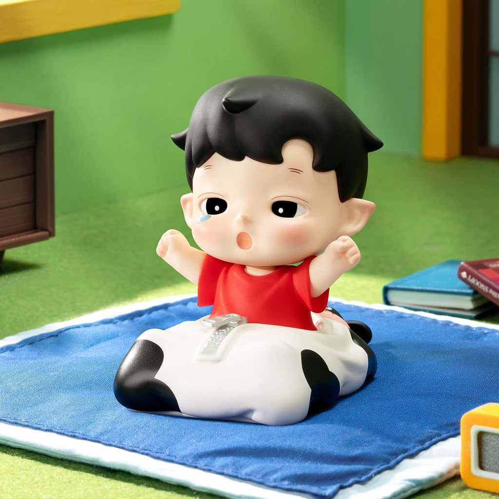 HACIPUPU × CRAYON SHINCHAN One Day in Kasukabe Series Figures