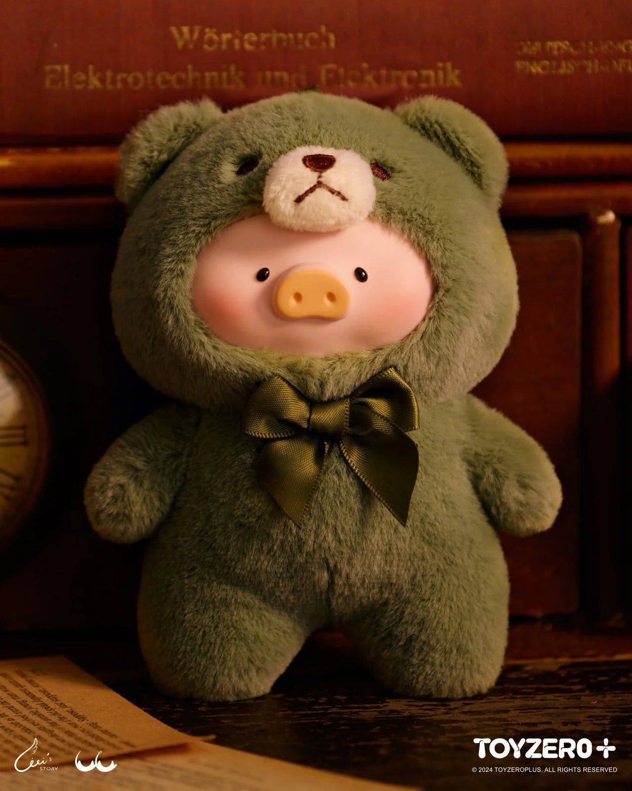 ***SHIPPING IN 7-10 DAYS***LuLu the Piggy - Vintage Teddy Shop Vinyl Face Keychain Blind Box