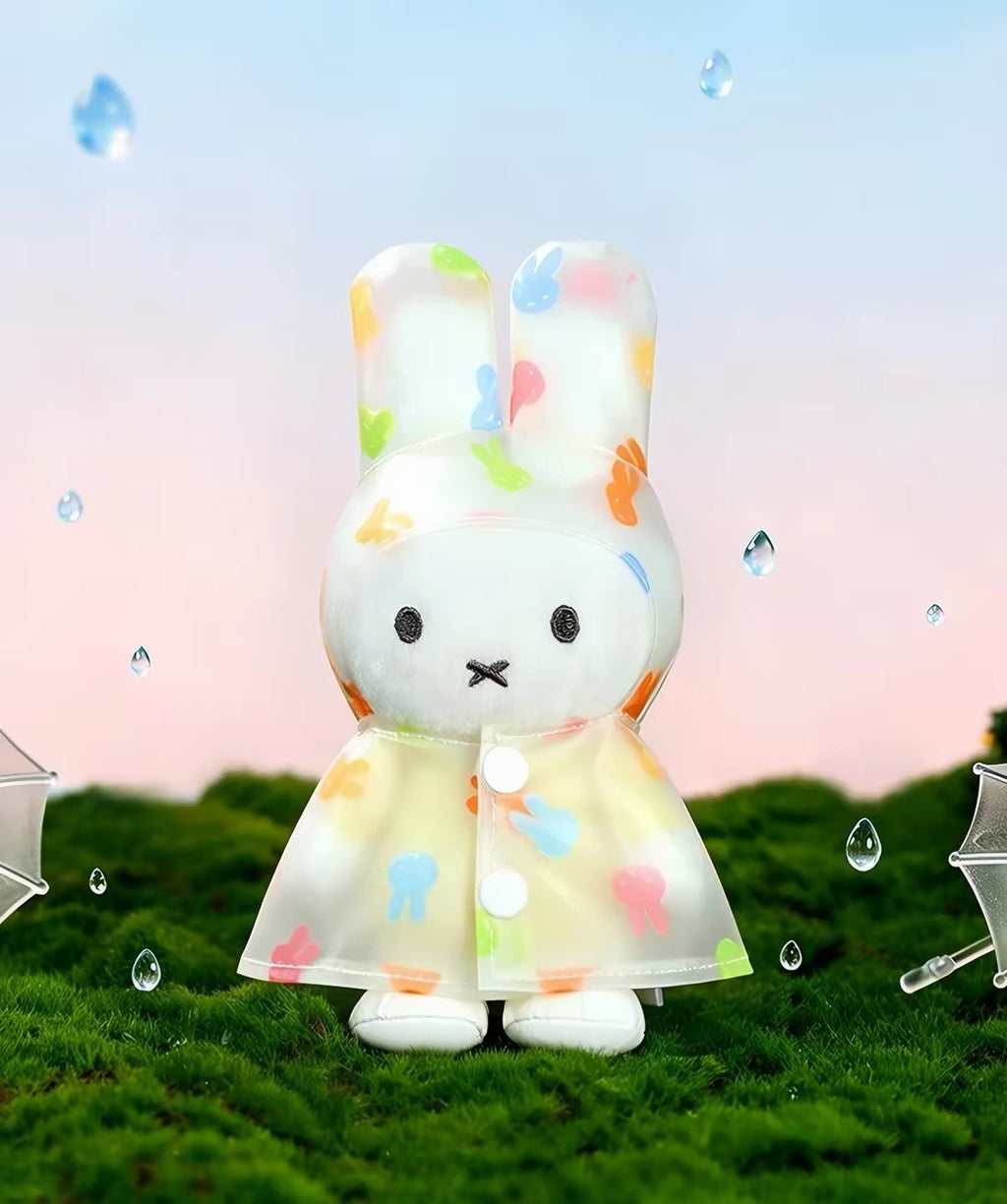 ***Pre-order***Vipo x Miffy Raincoat Series Plush Pendant