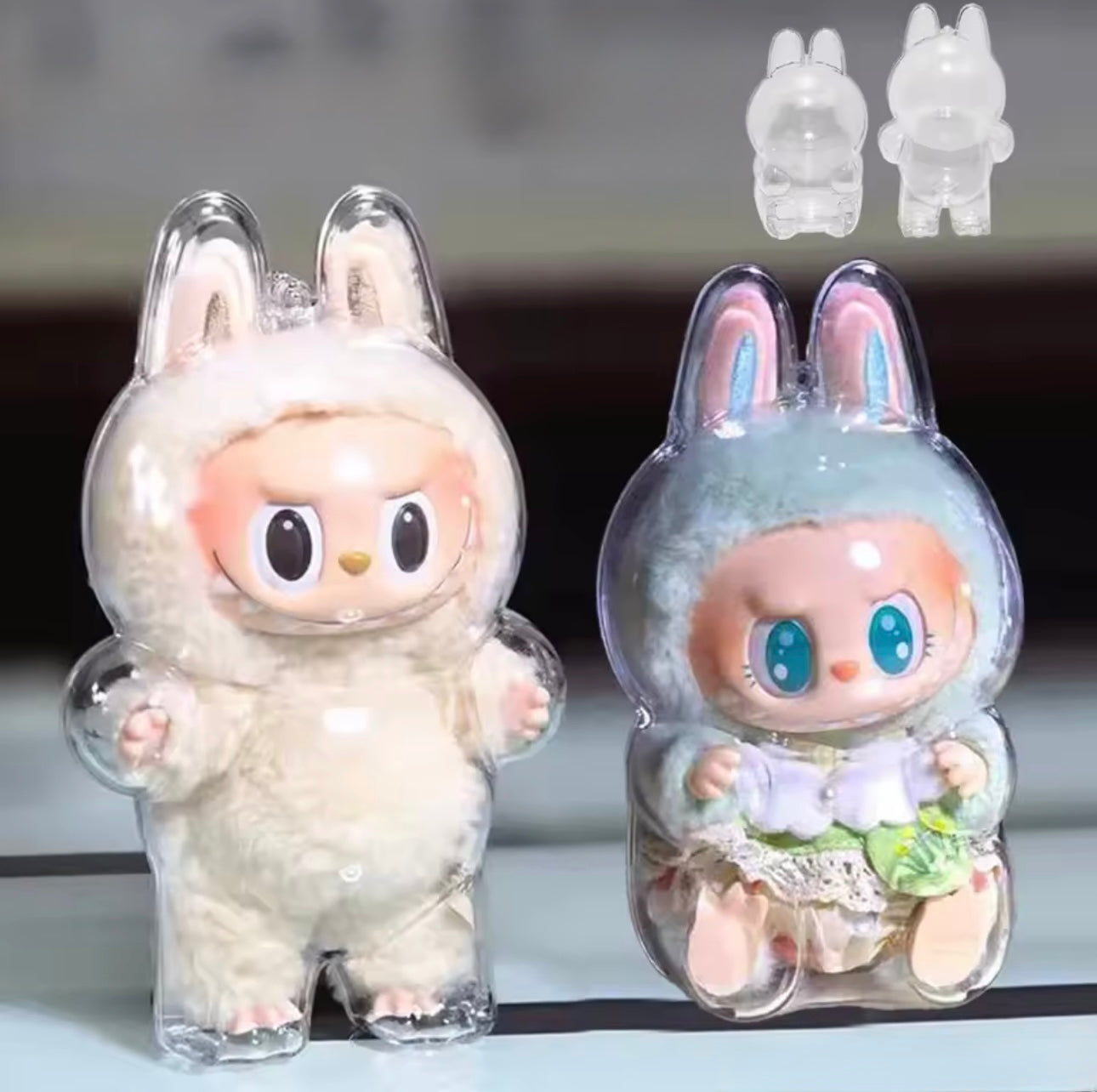 Clear protective case for The Monsters Have a Seat/Macaron Vinyl Plush Pendant